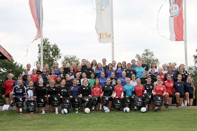 Gruppenbild 1 800 x 533px